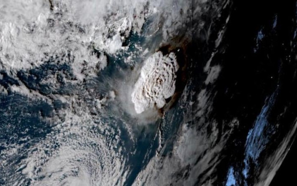 Έκρηξη ηφαιστείου στην Τόνγκα: Δύο φορές πέρασε πάνω από την Ελλάδα το κρουστικό κύμα (βίντεο)