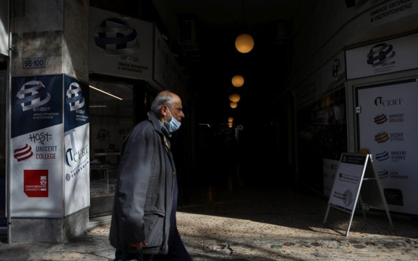 Σαρηγιάννης: Θα φτάσουμε στα 8.800 κρούσματα Covid ανά ημέρα και 80 θανάτους την εβδομάδα (βίντεο)