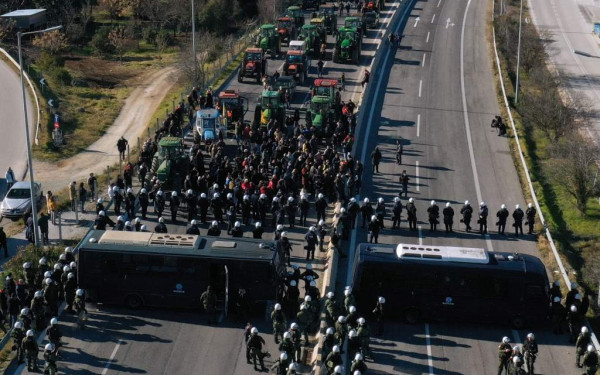 Σπ. Λιβανός για μπλόκα: Η πόρτα του υπουργείου είναι ανοιχτή 