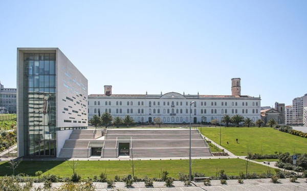 Πορτογαλία: Ένας 18χρονος κατηγορείται ότι προετοίμαζε τρομοκρατική επίθεση στο πανεπιστήμιο της Λισαβόνας