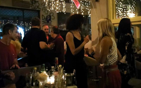 Ακρίβεια: Το ρεύμα «καίει» την εστίαση - Οι εστιάτορες της Θεσσαλονίκης ζητούν ενίσχυση του κλάδου (βίντεο)