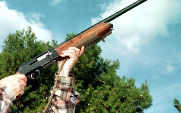 Πανικός στο Αλεποχώρι Αττικής: 70χρονος πυροβόλησε και τραυμάτισε ανήλικους