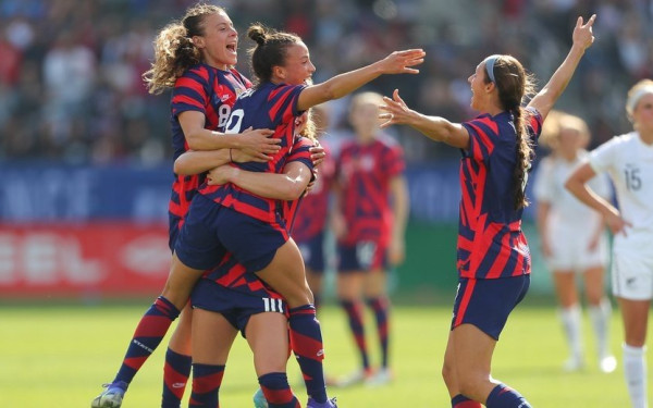 Ιστορική απόφαση για το ποδόσφαιρο: Iσότητα στους μισθούς ανδρών και γυναικών στην εθνική των ΗΠΑ