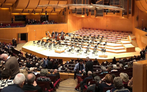 Μόναχο: Τελεσίγραφο στον Ρώσο μαέστρο και υποστηρικτή του Βλ.Πούτιν, Βαλερί Γκέργκιεφ