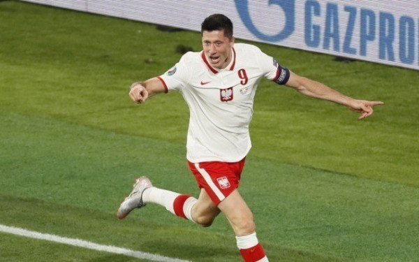 Η Πολωνία αρνείται να παίξει με την Ρωσία 