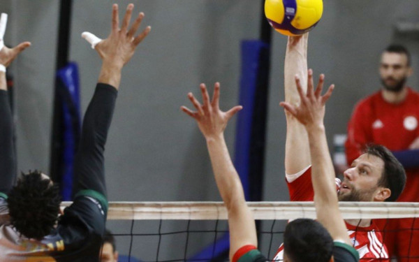 Βόλεϊ: Εύκολο τρίποντο για τον Ολυμπιακό στη Νέα Σμύρνη (βίντεο)