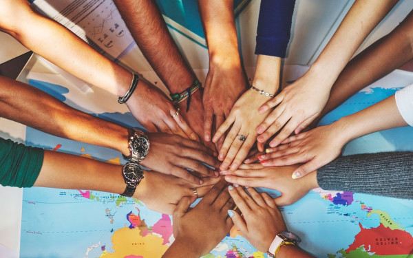 "Διακοπές" στο Κίεβο και στο Χάρκοβο: Ο πανέξυπνος τρόπος αλληλεγγύης που κερδίζει έδαφος