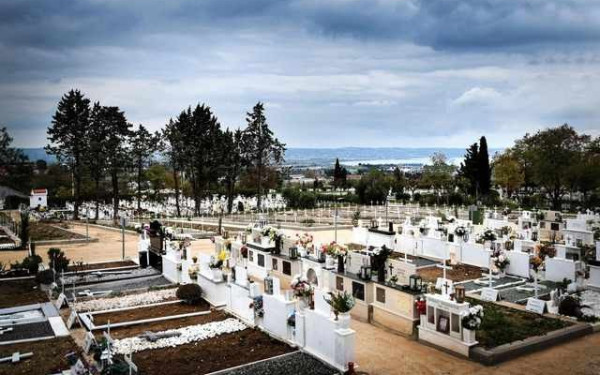 Συνελήφθη 25χρονος που έκανε διαρρήξεις αυτοκινήτων σε κοιμητήρια της δυτικής Θεσσαλονίκης