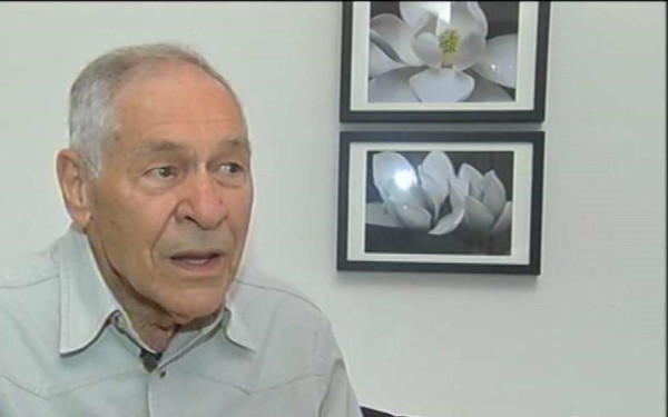 Πέθανε ο δημοσιογράφος και συγγραφέας Στάθης Καρράς