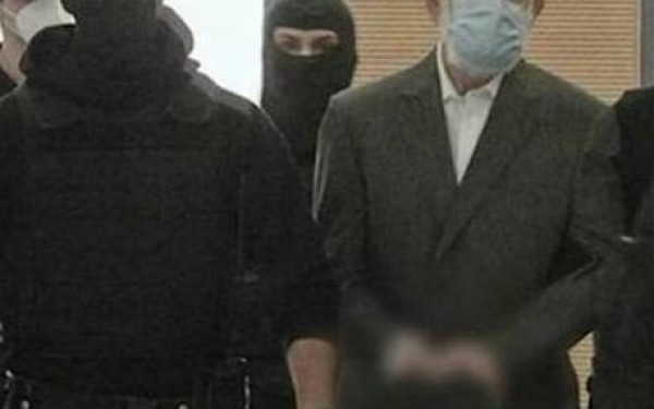 Δίκη Πέτρου Φιλιππίδη: Συνεχίζεται κεκλεισμένων των θυρών η κατάθεση της πρώτης γυναίκας που τον καταγγέλλει για βιασμό