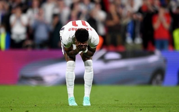 Αγγλία: Φυλάκιση έξι εβδομάδων στον νεαρό που είχε στείλει ρατσιστικό μήνυμα στον Ράσφορντ μετά τον τελικό του EURO