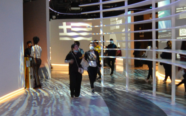 Ντουμπάι EXPO, η άλλη πλευρά του φεγγαριού 