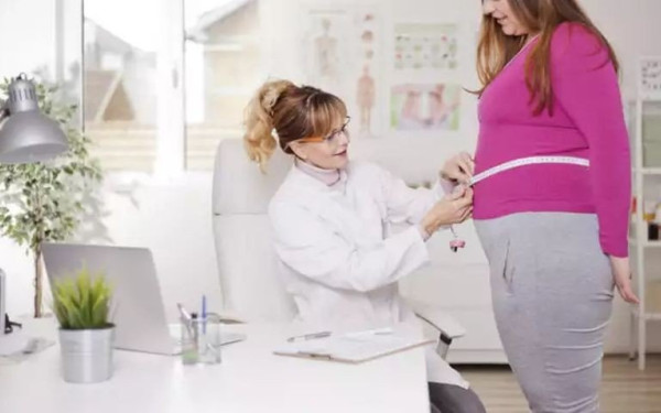 Πανδημία η παχυσαρκία στα παιδιά - Καμπανάκι για τα ενεργειακά ποτά