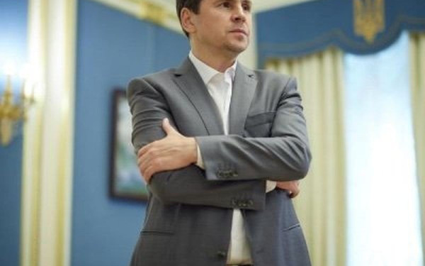 Ουκρανία: «Τώρα ξεκινάνε όλα στη Ρωσία» λέει ο σύμβουλος του Ζελένσκι