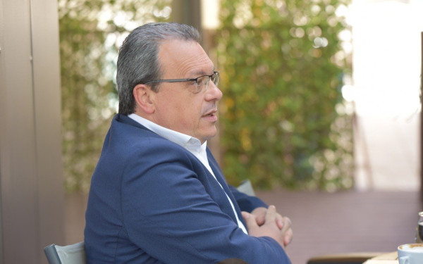 Σ. Φάμελλος: Χρειάζεται επανεκκίνηση 