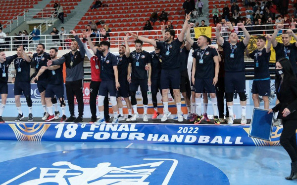 Χάντμπολ: Η εκπληκτική Πυλαία ταπείνωσε την ΑΕΚ και κατέκτησε πανάξια το κύπελλο (βίντεο)