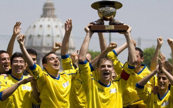 Βατικανό: Ποδόσφαιρο στην αυλή του Ποντίφικα (βίντεο)