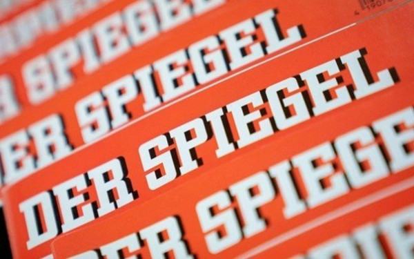 Το Der Spiegel κατονομάζει σύζυγο Ρωσίδας επιχειρηματία που βρίσκεται στη λίστα Forbes ως πράκτορα της FSB