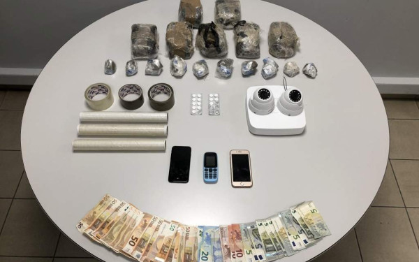 Συνελήφθη για ναρκωτικά ανδρόγυνο στη Μενεμένη