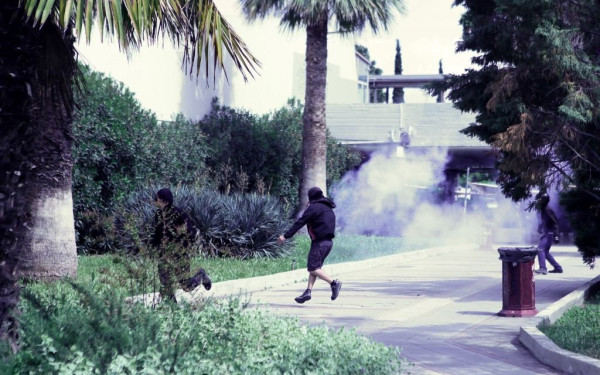 Επεισόδια στη διαδήλωση κατά της αστυνομικής παρουσίας στο ΑΠΘ 