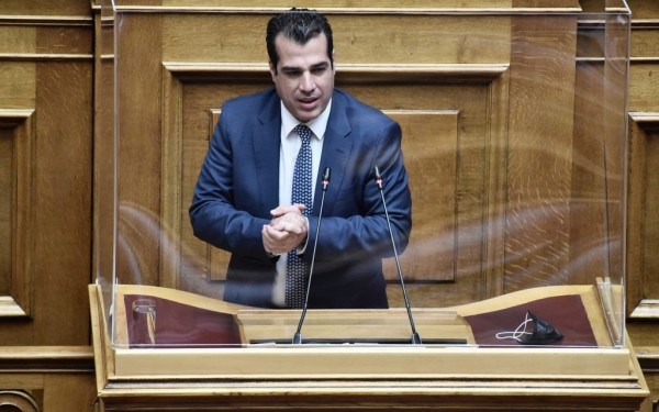 Θάνος Πλεύρης: Κατέθεσε δήλωση αποχής από την εξεταστική για τα Τέμπη 