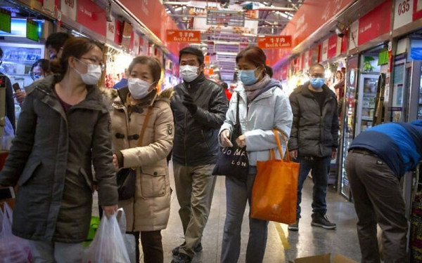 Το Πεκίνο ζητά μέτρα κατά της COVID-19 που να στηρίζονται στην επιστήμη για τους ταξιδιώτες από την Κίνα