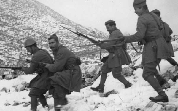 «Έσβησε» σήμερα ο τελευταίος ήρωας του Έπους του 1940 (βίντεο & φωτ.)