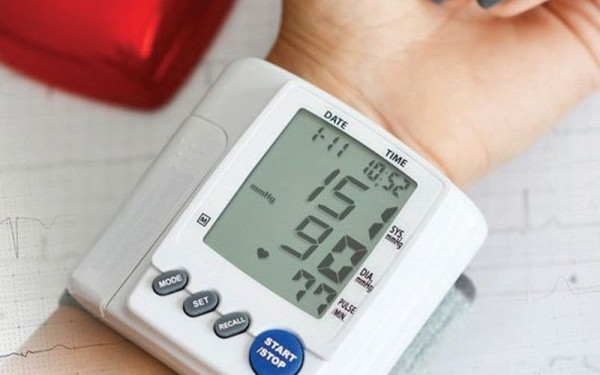 Υγεία: Καμπανάκι για χορήγηση θεραπείας η συστολική πίεση μεταξύ 120-139