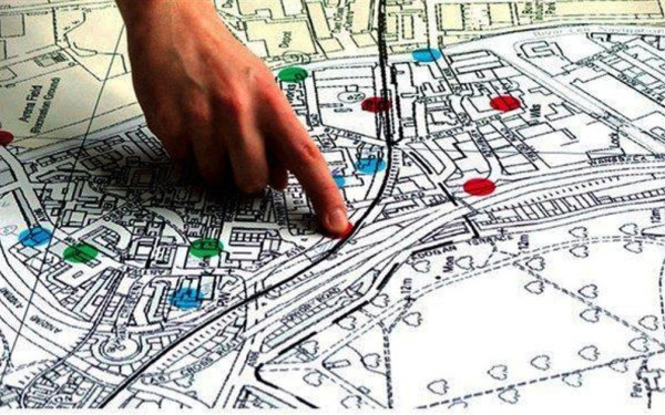 Στο Κτηματολόγιο οι Πολεοδομίες: Ποιες είναι οι αρμοδιότητες που μεταφέρονται από τους δήμους (βίντεο)