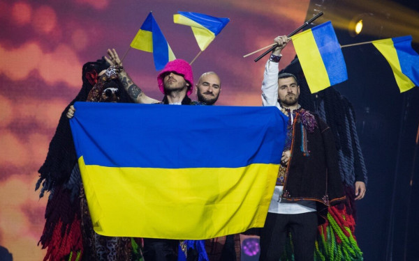 Οι Ευρωπαίοι χάρισαν τη Eurovision στην Ουκρανία - Όγδοη η Ελλάδα με 215 βαθμούς (βίντεο)