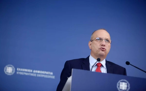 Γ. Οικονόμου: Όχι μόνο δεν ζητάει συγγνώμη ο ΣΥΡΙΖΑ, αλλά θεωρεί ότι ο φράχτης στον Έβρο παραβιάζει τη διεθνή νομιμότητα (βίντεο)