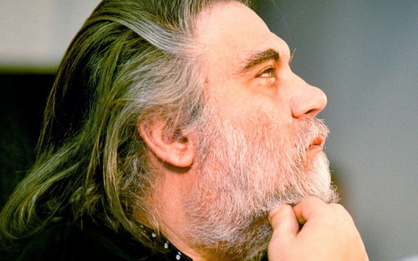 Στο Παρίσι έγινε σήμερα η κηδεία του Βαγγέλη Παπαθανασίου 