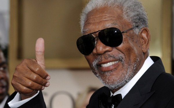 Η Ρωσία απαγόρευσε την είσοδο σε Μόργκαν Φρίμαν και Ρομπ Ρέινερ για ένα βίντεο 