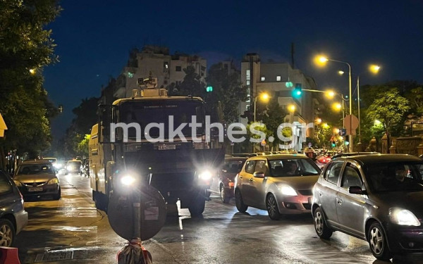 Νέα επεισόδια εντός του ΑΠΘ μεταξύ αστυνομικών και φοιτητών - 3 συλλήψεις και 6 προσαγωγές (φωτ.)