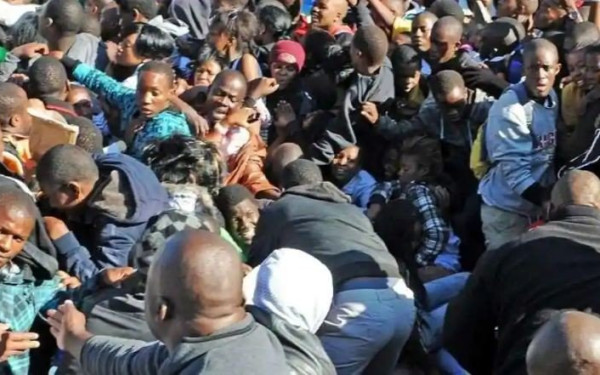 Τραγωδία στη Νιγηρία με τουλάχιστον 31 νεκρούς: Ποδοπατήθηκαν σε τοπική εκκλησία κατά τη διανομή τροφίμων