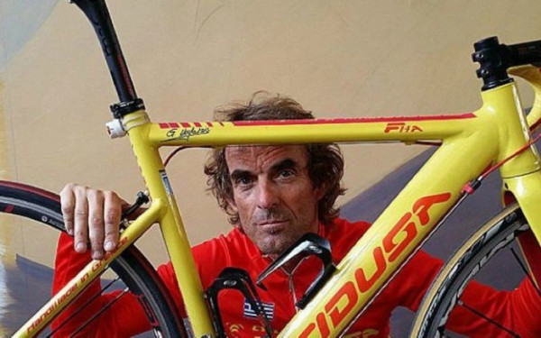 Το ακατάρριπτο ρεκόρ Γκίνες του "σύγχρονου Δαίδαλου" Κανέλλου Κανελλόπουλου (βίντεο)