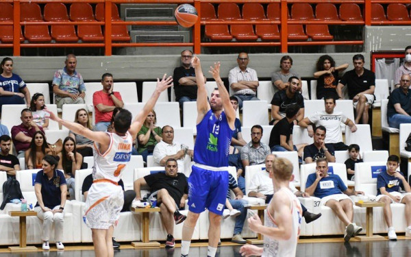 Μπάσκετ: Μπρέικ στην Πάτρα η Λάρισα (βίντεο)