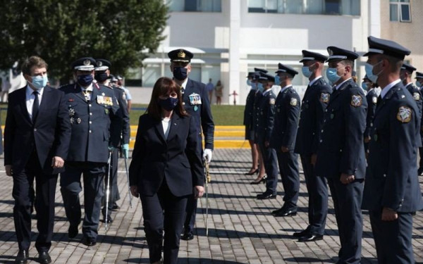 Στην τελετή ορκωμοσίας στη Σχολή Αξιωματικών της Ελληνικής Αστυνομίας αύριο η ΠτΔ