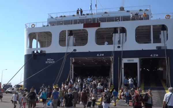 Ακτοπλοϊκές εταιρίες: Ανακοινώνουν σταδιακά παροχή σημαντικών εκπτώσεων