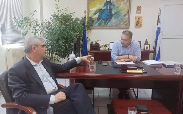 Με περιοδείες στη Β’ Θεσσαλονίκης ξεκίνησε η επίσκεψη του Παύλου Μαρινάκη και γαλάζιων στελεχών