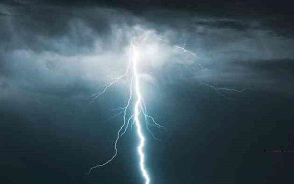 Χαλκιδική: Αύριο η κηδεία της 13χρονης που σκοτώθηκε από κεραυνό - Ανείπωτη θλίψη στα  Μουδανιά