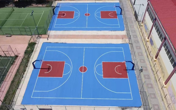Πέντε αναβαθμισμένα γήπεδα μπάσκετ για τους αθλούμενους του δήμου Παύλου Μελά (φωτ.)