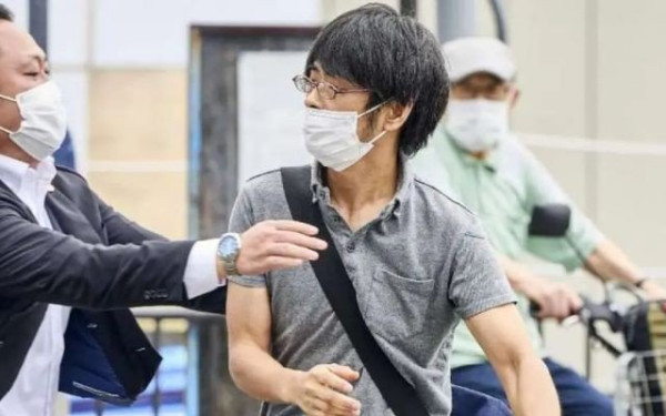 Ιαπωνία: Απαγγέλθηκαν κατηγορίες στον ύποπτο για το φόνο του Σίνζο Άμπε	