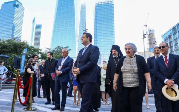 Νέα Υόρκη: Με λαμπρότητα και κατάνυξη τελέστηκαν τα εγκαίνια του Αγίου Νικολάου στο Σημείο Μηδέν - Παρών ο Απ. Τζιτζικώστας (βίντεο-φωτ.)