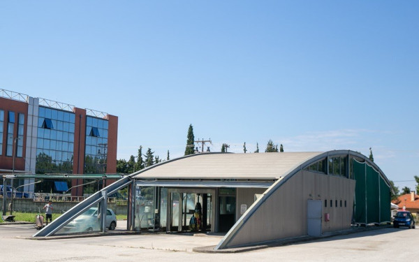 Sakis Car Wash: Όταν το πλύσιμο του αυτοκινήτου γίνεται επιστήμη