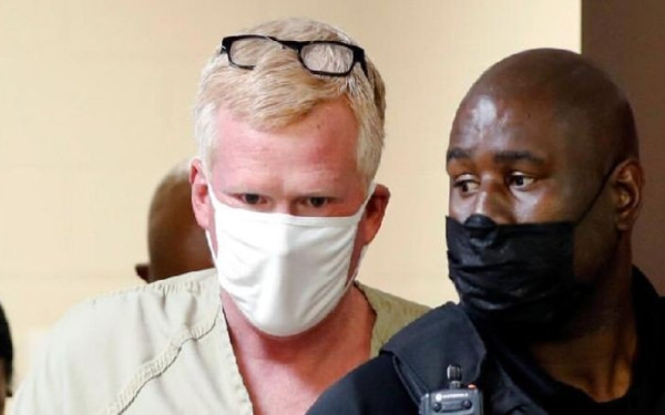 ΗΠΑ: Μεγαλοδικηγόρος κατηγορείται ότι σκότωσε τη σύζυγό του και τον ένα γιο τους