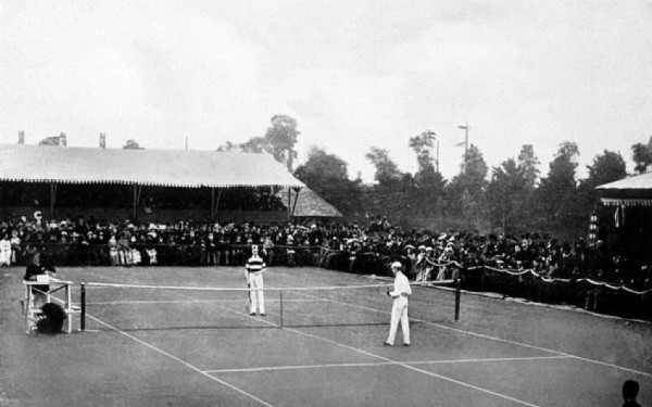 Τένις: Ο πρώτος τελικός ανδρών του Γουίμπλεντον έγινε το μακρινό 1877 μπροστά σε 200 θεατές (βίντεο)