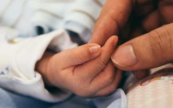 Νέο επίδομα εξωσωματικής γονιμοποίησης