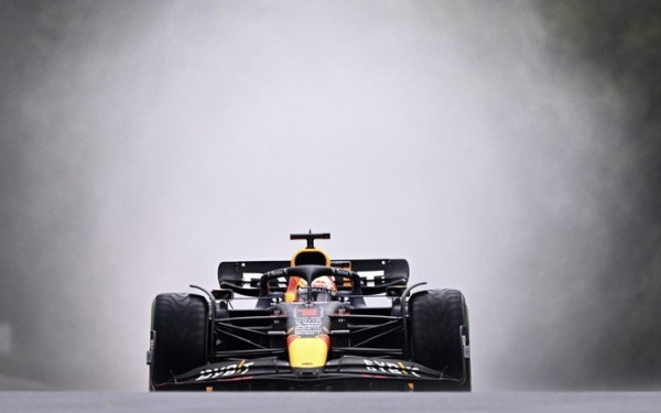 Φόρμουλα 1: Ρεσιτάλ οδήγησης και μεγάλη νίκη του Φερστάπεν στην Ουγγαρία - Νέος τραγέλαφος για τη Ferrari (βίντεο)