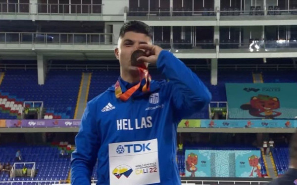 Στίβος: Παγκόσμιος πρωταθλητής με περιπετειώδη τρόπο ο Κορακίδης